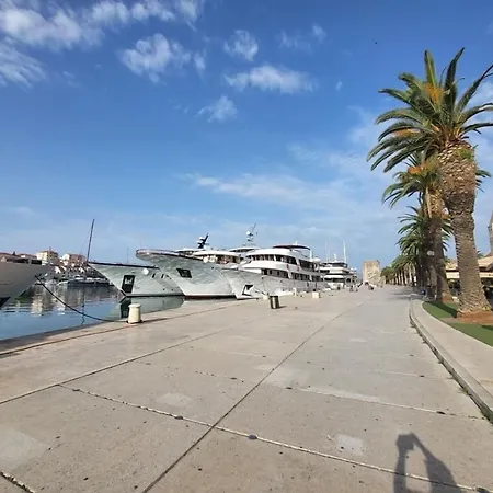 Dragazzo * Trogir