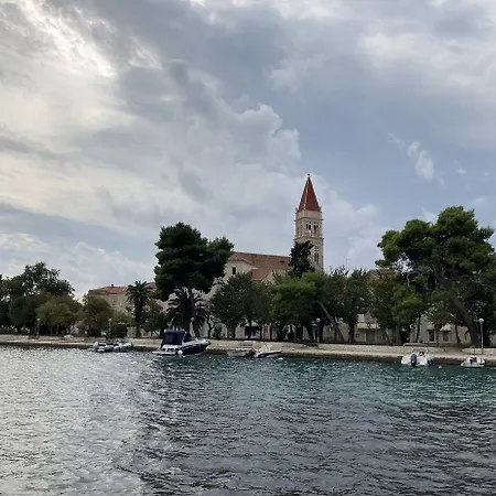 Dragazzo Trogir